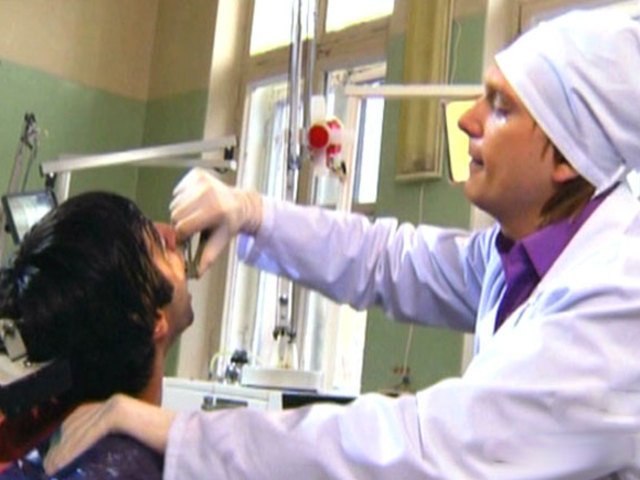 За зубами надо следить