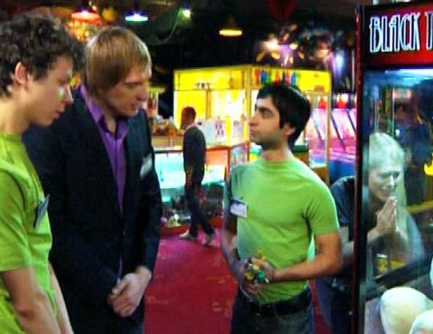 Игрушка от Бижоева