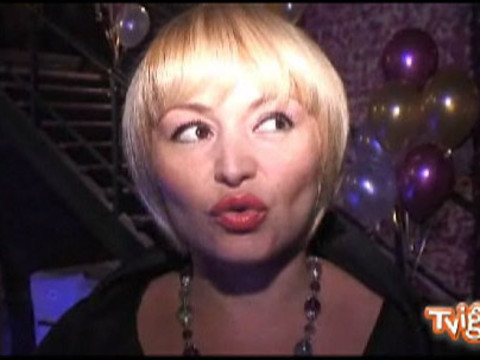 У Кати Лель дома полтергейст