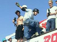 Упасть в прыжке