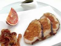 Свинина запеченная с сакэ и апельсиновым соусом