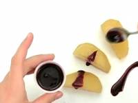 Груша и шелковица с мятой