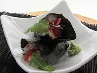 Пирамидки из пряного тунца