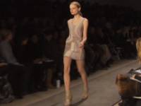 Heave leger by Max Azria